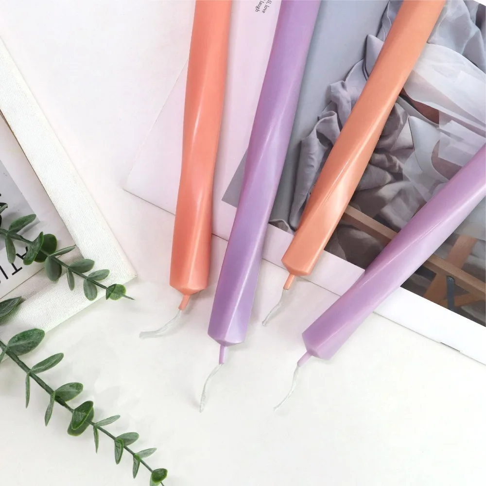 Spiral Square Column Plastic C - огляд і ціна Candle Quotes